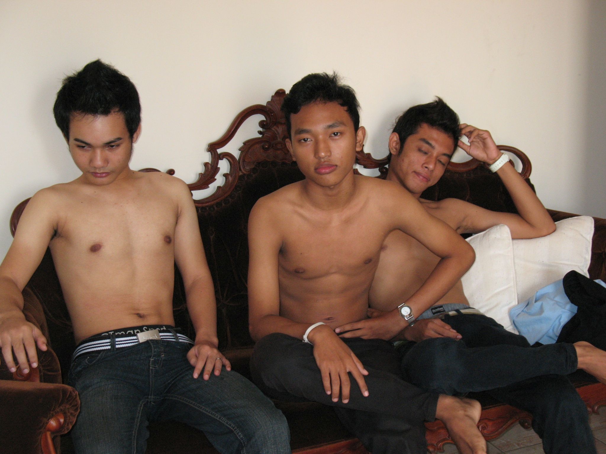 Indonesian Boy Porn - Indonesian orgy gay porn tube