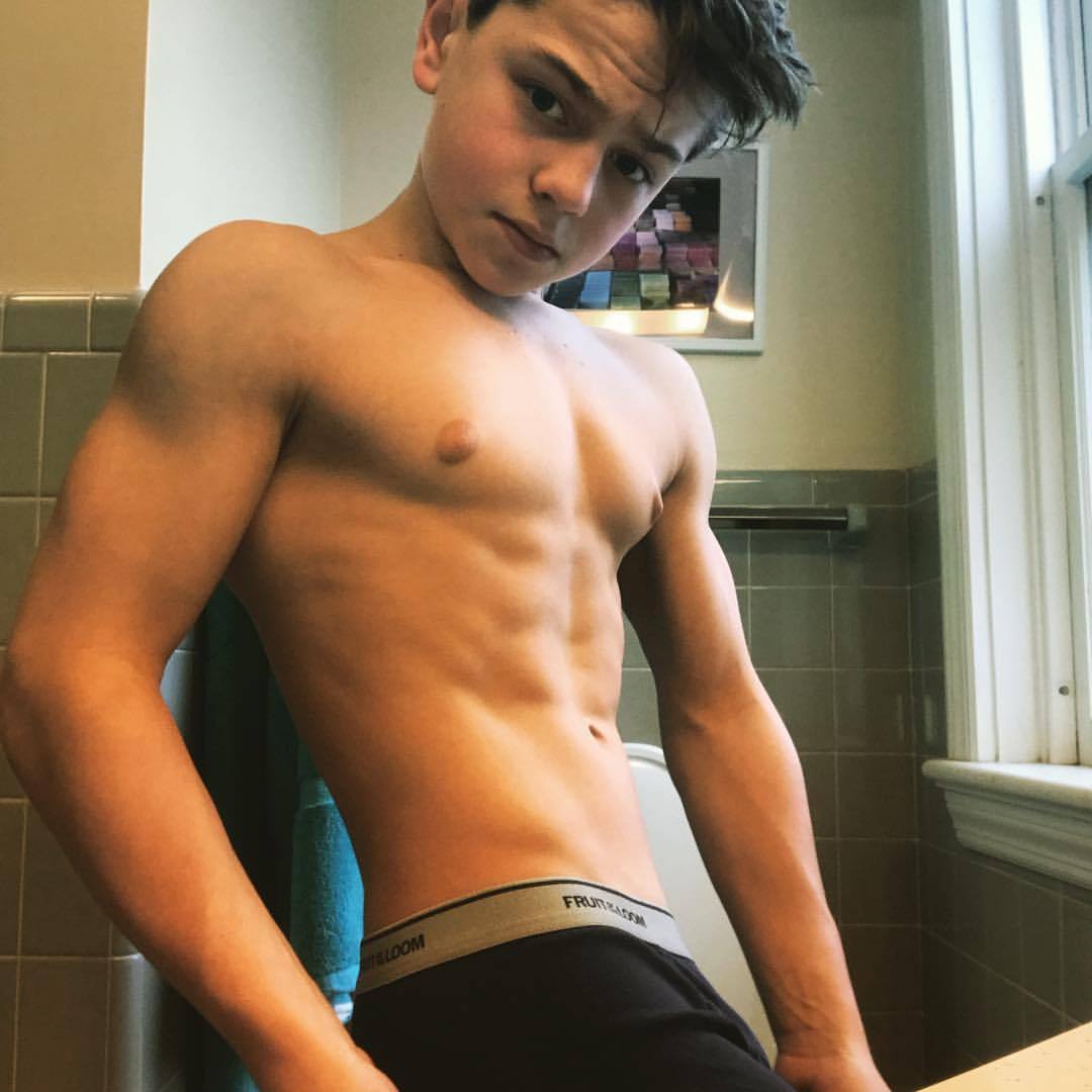 Young and cute selfie twink gay porn Nice dicks too